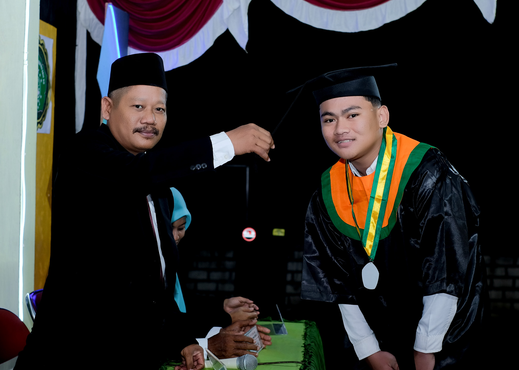 Galeri wisudawan
