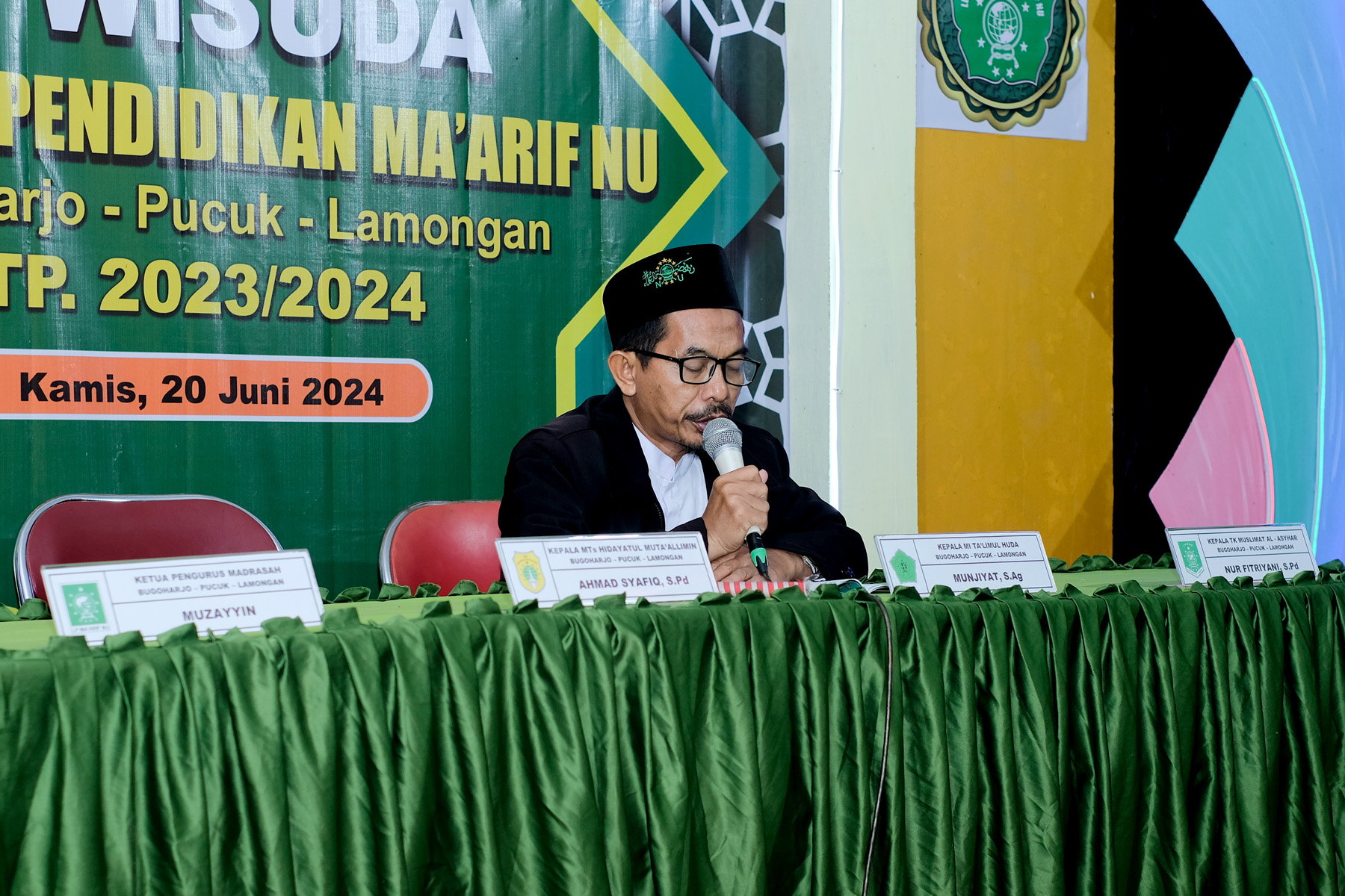 Galeri wisudawan