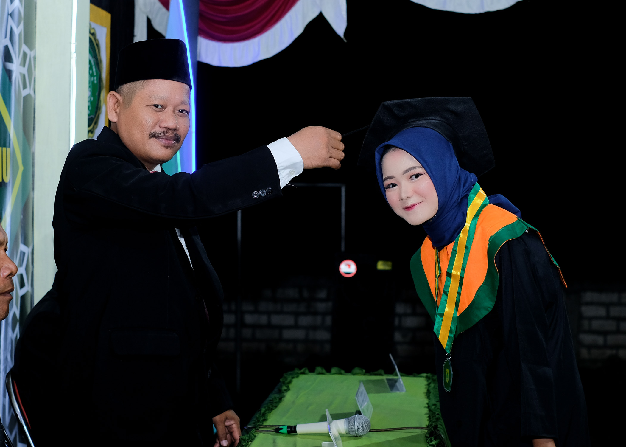 Galeri wisudawan